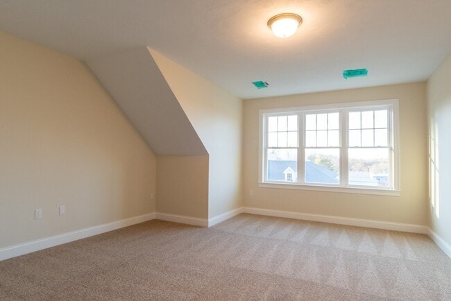 Building Photo - 80 N Meadows Rd