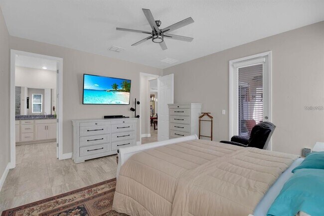 Building Photo - 2487 Empress Dr