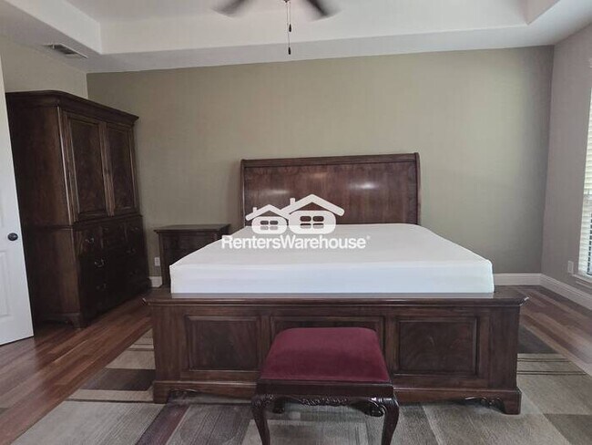 Building Photo - FOR RENT - MOVE IN READY in the highly sou...