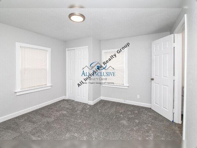 Building Photo - Great 3BD 2 BA home