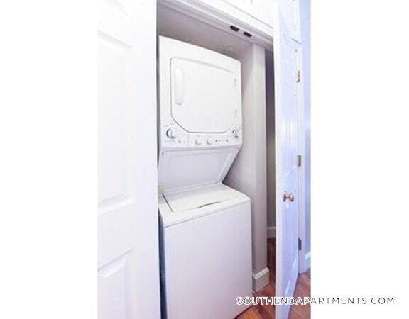 Building Photo - 469 Massachusetts Ave