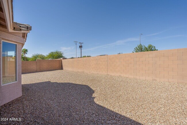 Building Photo - 17482 W Caribbean Ln