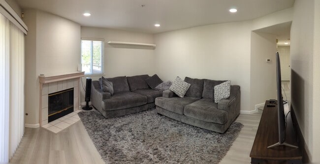 Building Photo - 21239 Gary Dr