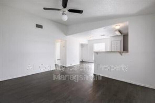 Building Photo - 8503 Colony Loop Dr