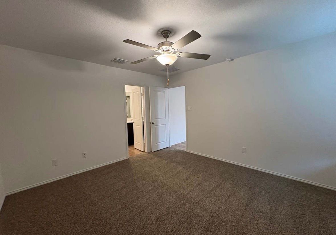 Building Photo - 1256 Mosely Cir