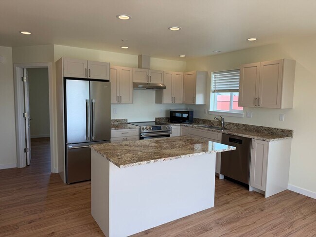 Building Photo - New Construction Two Bedroom Apartments in Coupeville!