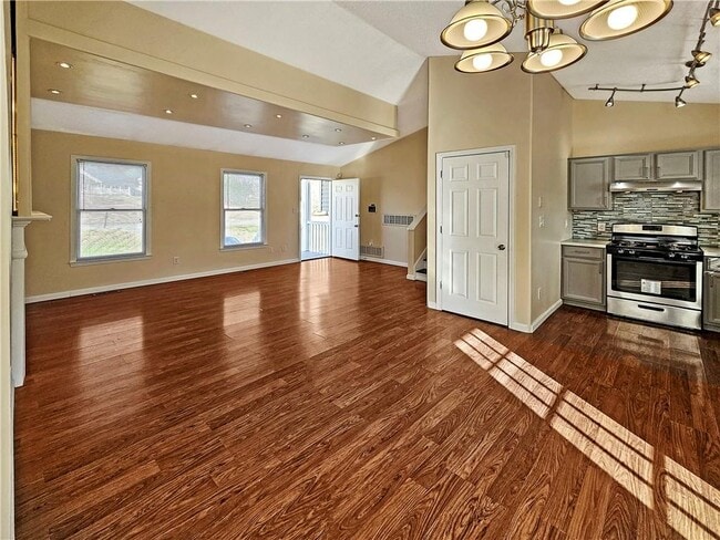 Building Photo - 100 Ginnity Dr