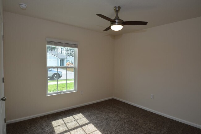 Building Photo - 664 Grand Reserve Dr