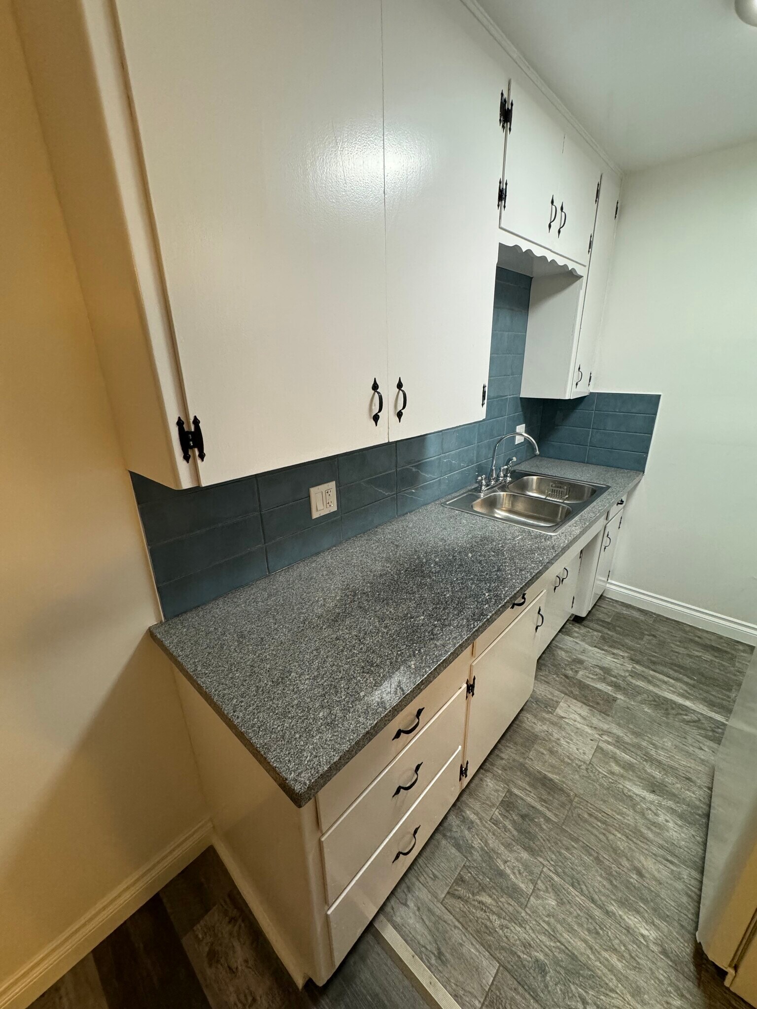 Building Photo - 2005 240th St