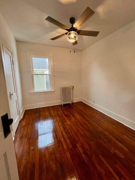 Building Photo - 83 Arnold Ave