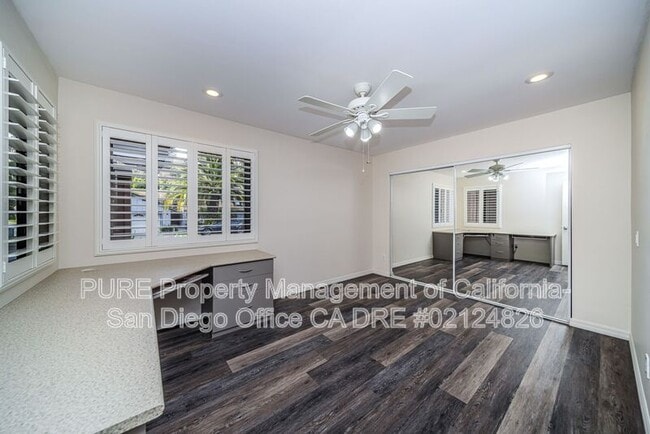 Building Photo - 2898 Woodridge Cir