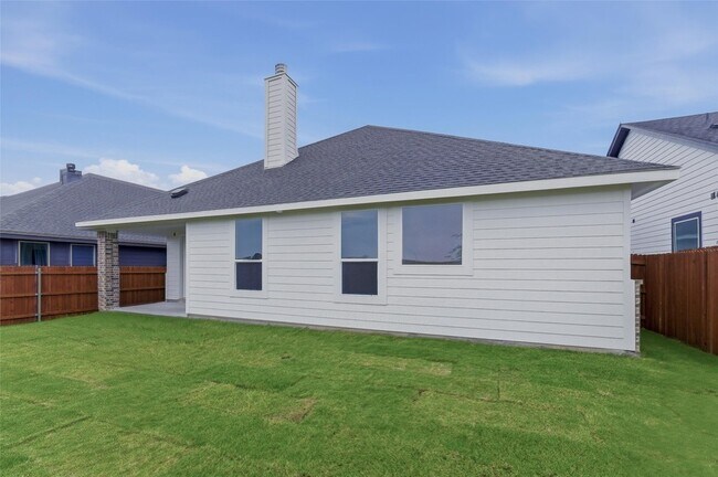 Building Photo - 1329 Frio Dr