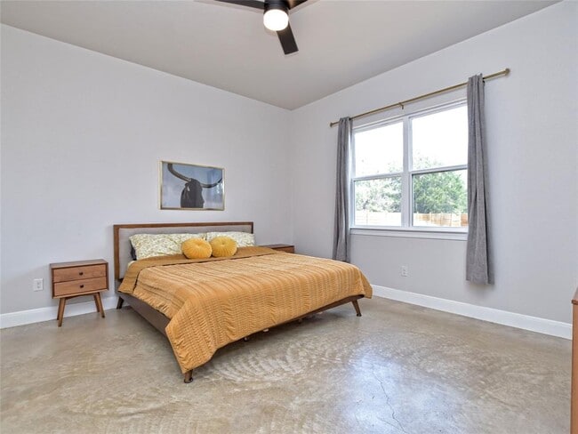 Building Photo - 114 Keomuku