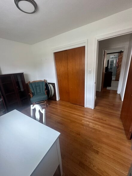 Building Photo - 1873 Brookwood Rd