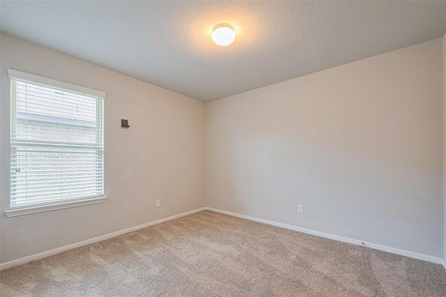 Building Photo - 3010 Veeder Pass Ln