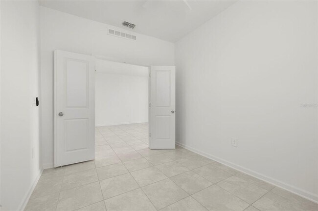 Building Photo - 1620 Marksman Rd