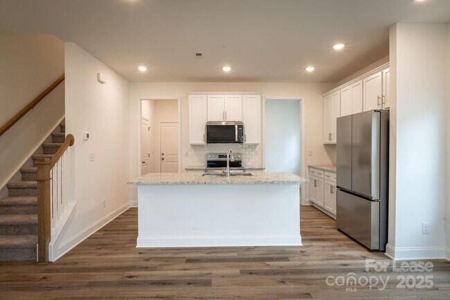 Building Photo - 5021 Cherry Gum Ct