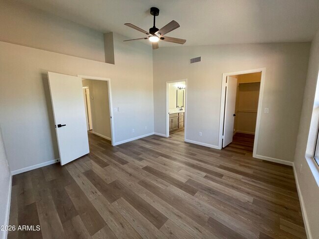 Building Photo - 4790 W Oraibi Dr