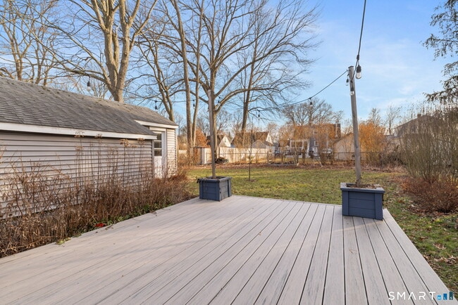 Building Photo - 103 Edgemere Ave