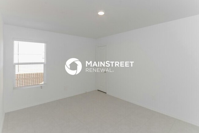 Building Photo - 3 Bedroom Pet-Friendly Home in Crandall, T...