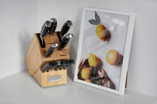 Building Photo - 330 W 58th St