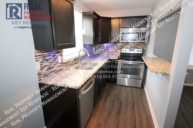 Building Photo - 1 Bedroom in East Nashville just down the ...