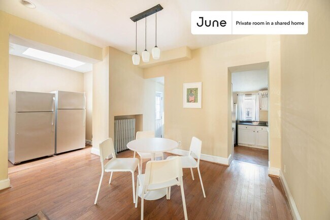 Building Photo - Room in Shared 8 bed/3.5 bath home
