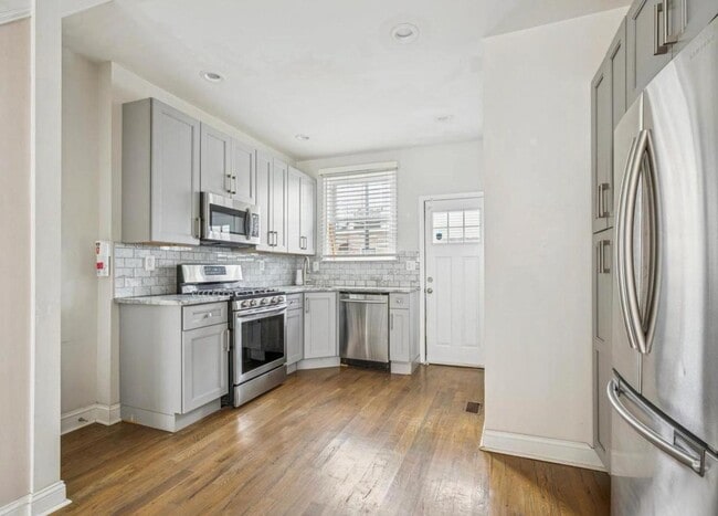 Building Photo - 3152 Agate St