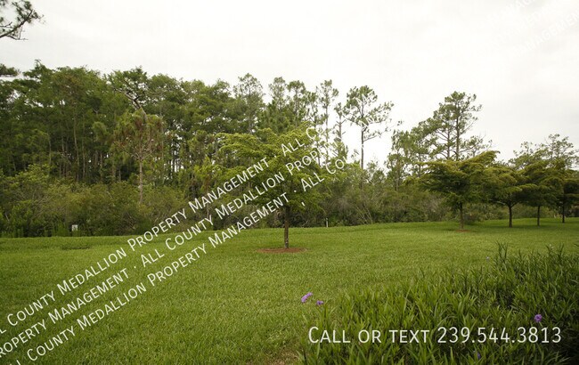 Building Photo - 11070 Esteban Dr
