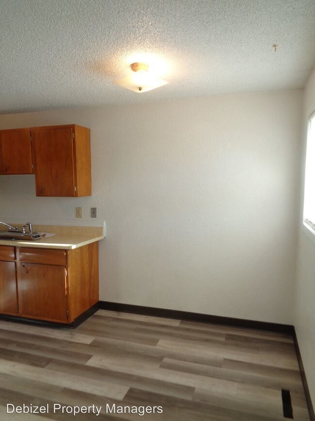 Building Photo - 2 br, 1 bath Apartment - 1929 Belvedere Drive