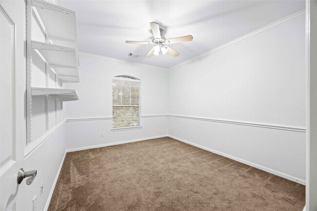 Building Photo - 10311 Pitcataway Dr
