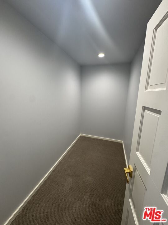 Building Photo - 1713 Queens Ct