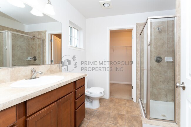 Building Photo - 8322 137th Ct NE