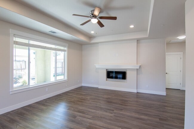 Building Photo - 6073 Fallworth Dr