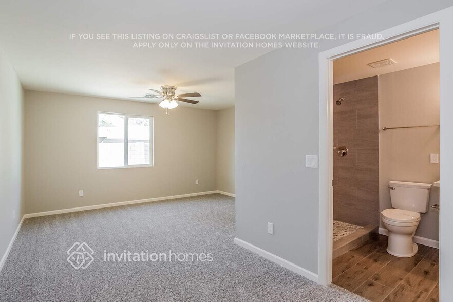 Building Photo - 13620 N 38th St