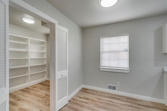 Building Photo - 1614 Matagorda Dr