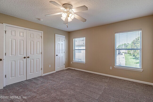 Building Photo - 1500 Calming Water Dr
