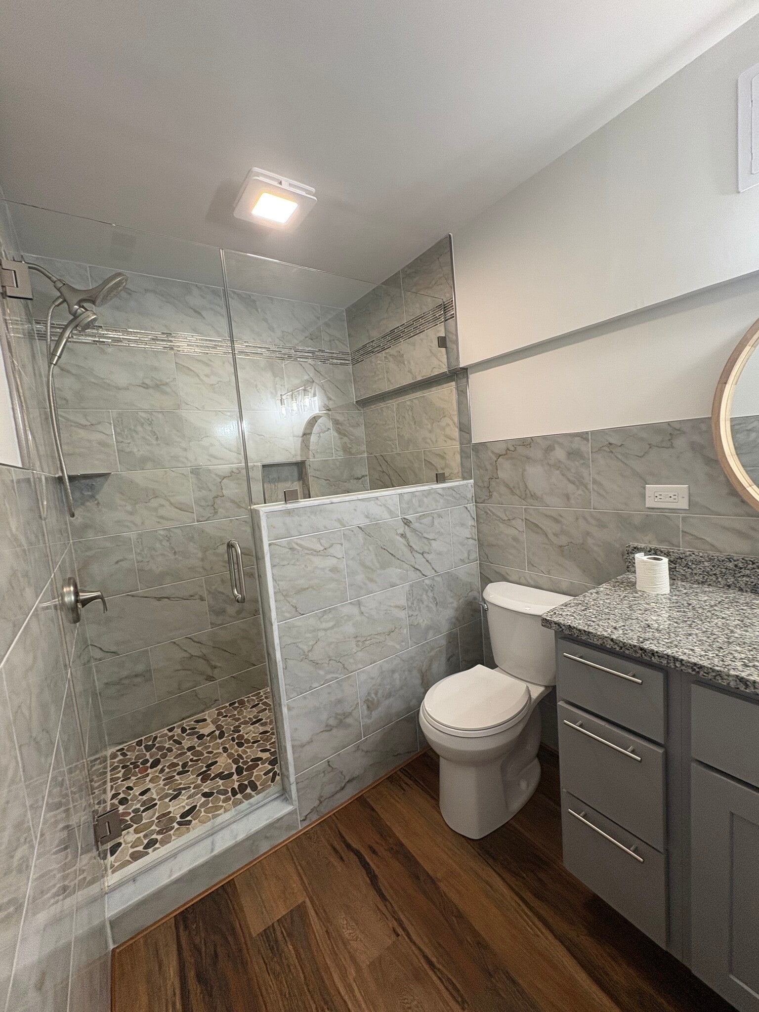 Building Photo - 909 Ridge St