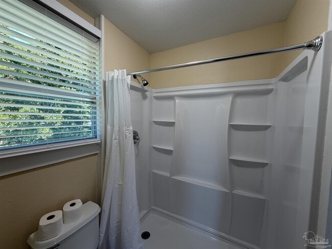 Building Photo - 17 N K St