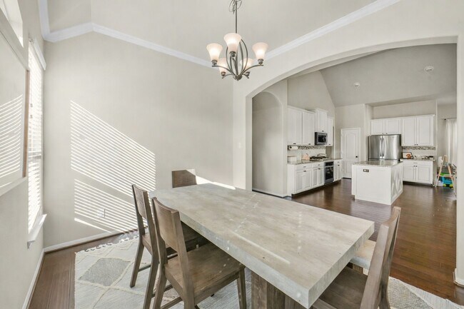 Building Photo - 29323 Prairie Rose Ct