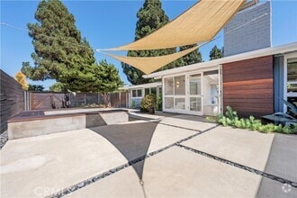 Building Photo - 3033 Volk Ave