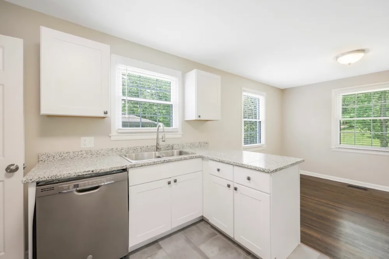 Building Photo - 609 Durrett Dr
