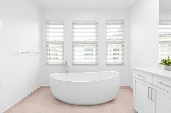 Building Photo - 9684 Grey Flock Dr