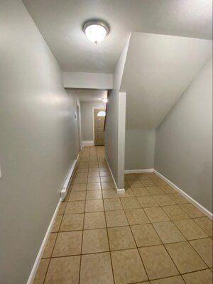 Building Photo - 204 Betsinger Rd