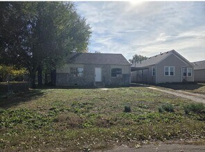 Building Photo - 514 Noble St