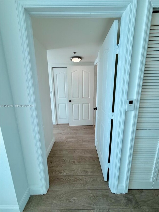 Building Photo - 2665 SW 37th Ave