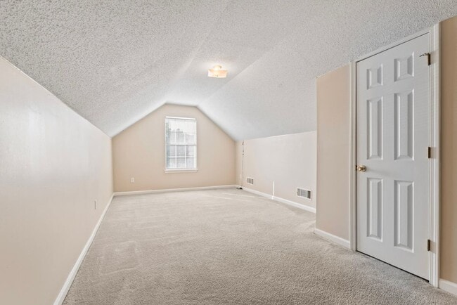 Building Photo - 1650 Deer Crossing Terrace