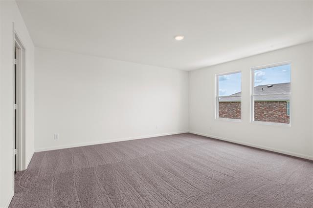 Building Photo - 5910 Sahara Dr