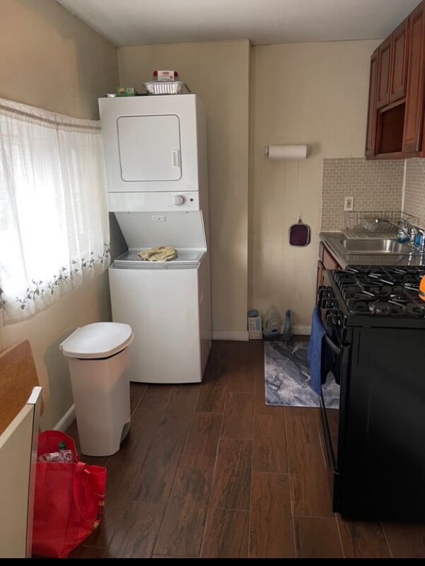 Building Photo - 26 Ella St