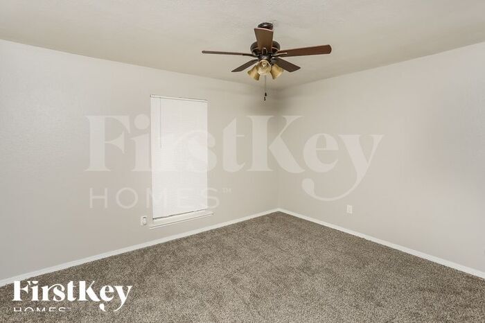 Building Photo - 143 Bream Dr